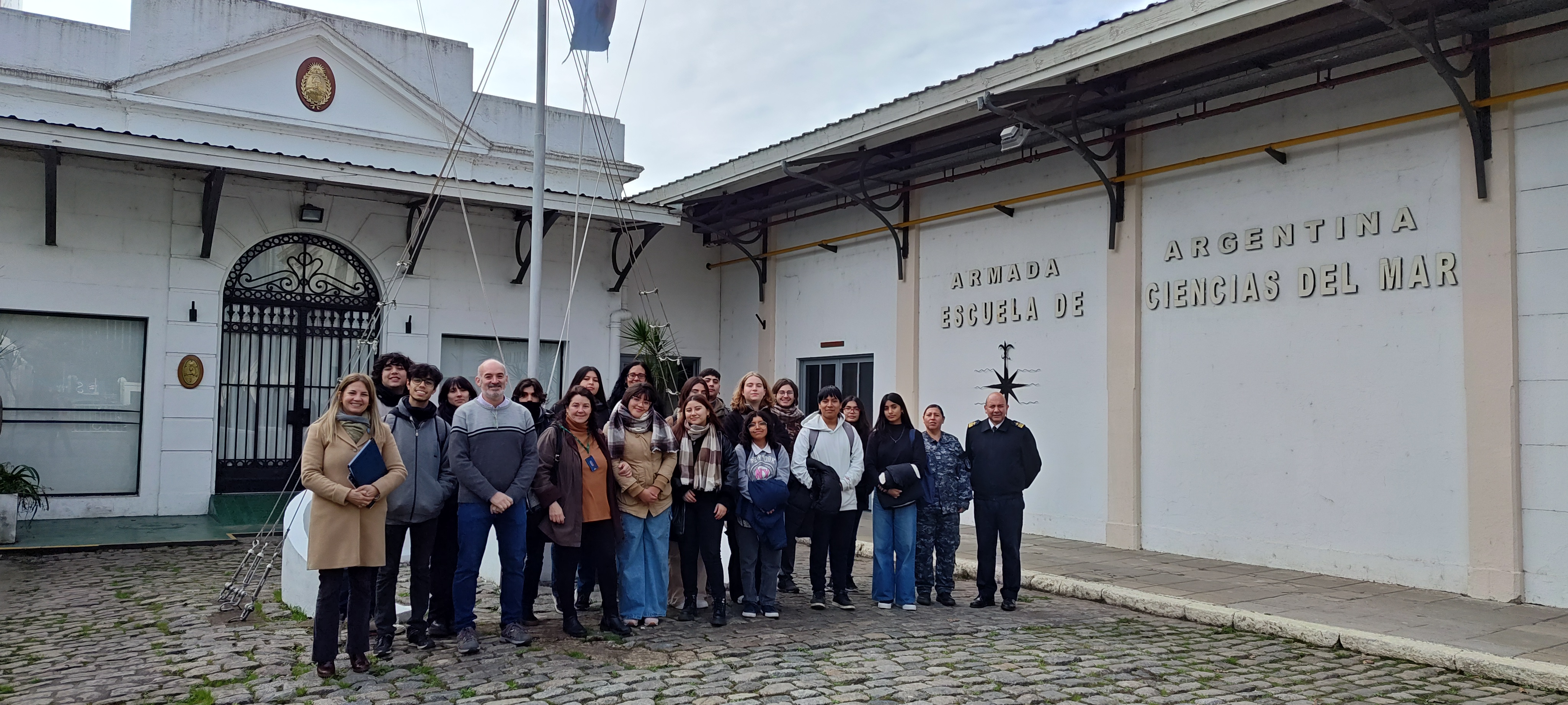 Alumnos y docentes